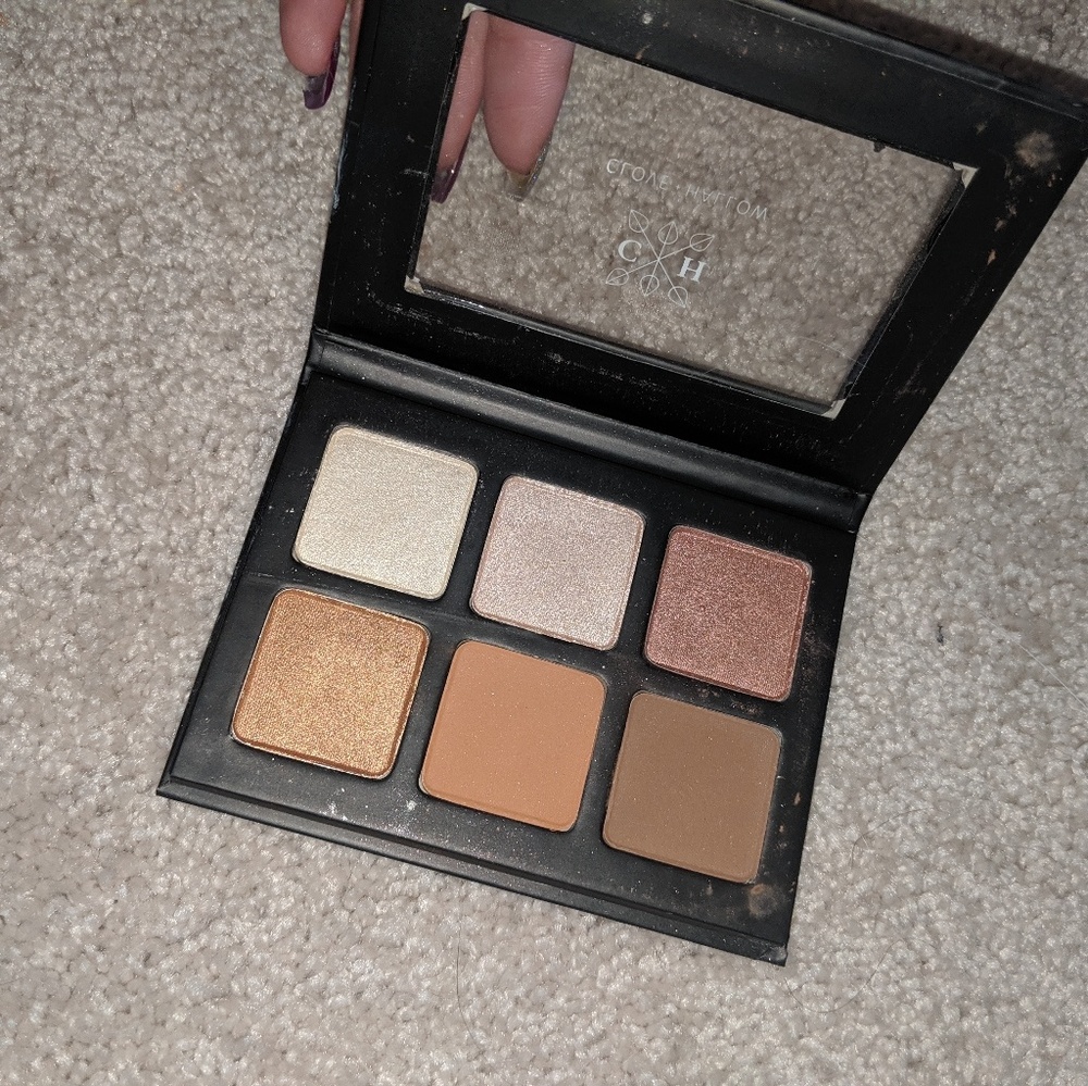 Clove & Hallow Eyeshadow Palette